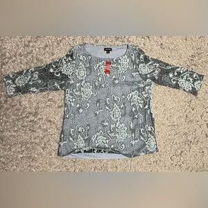 Womans light blue lacy blouse NWT